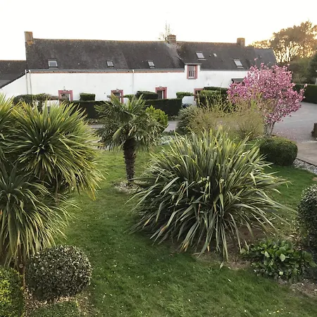 Les D'amis Holiday home