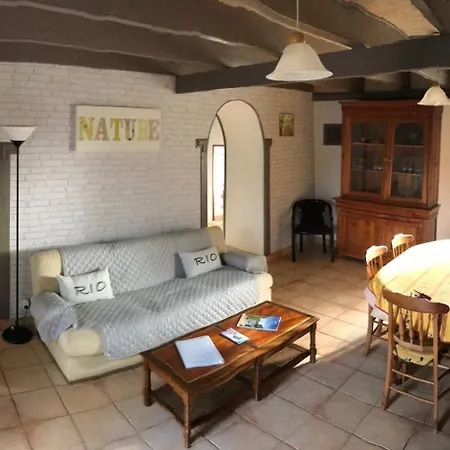 Les D'amis Holiday home *
