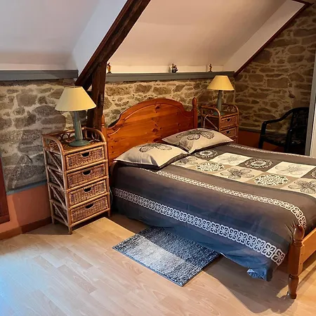 Les D'amis Holiday home